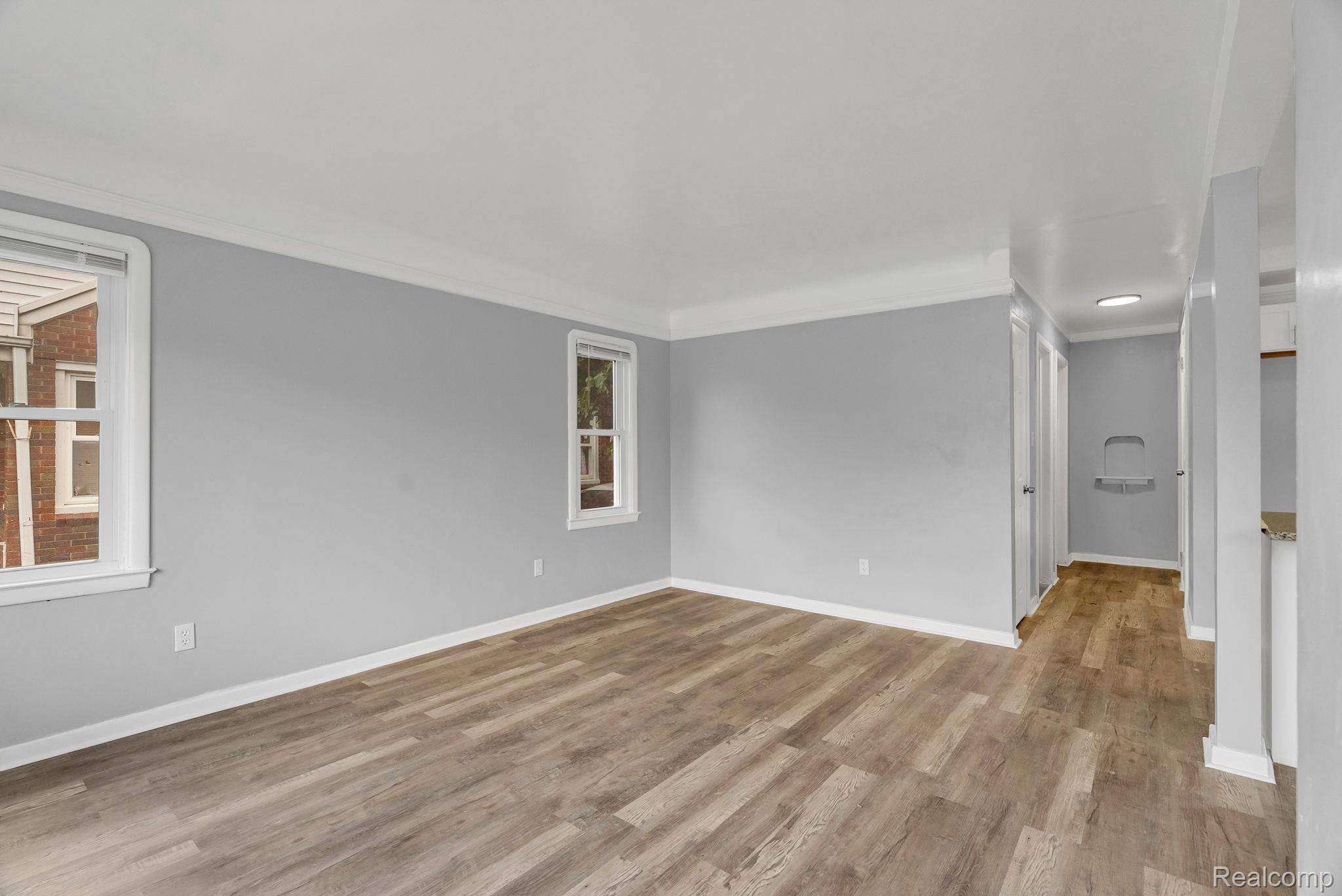 Detroit, MI 48224,17918 Chester ST