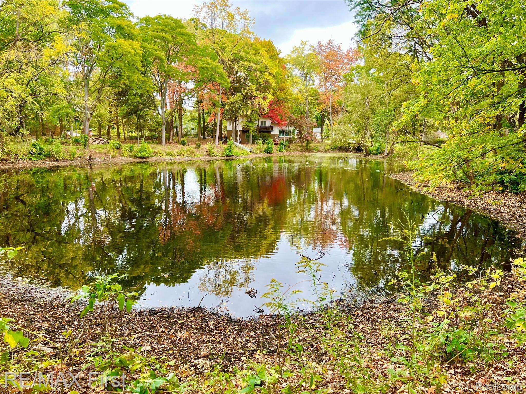 Auburn Hills, MI 48326,2375 SNELLBROOK RD