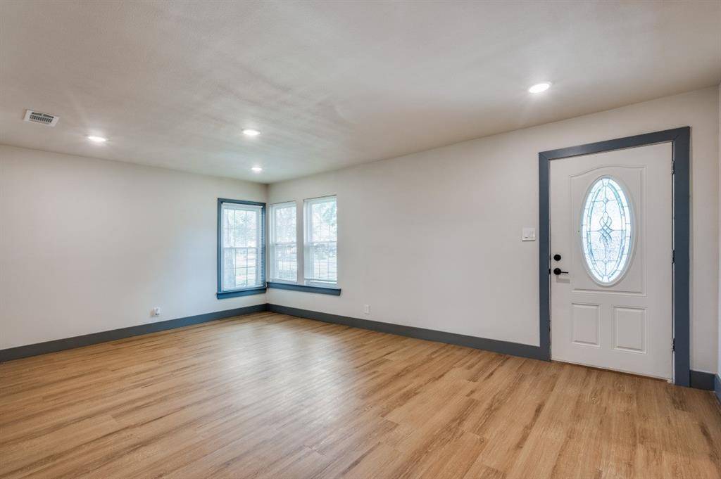 Fort Worth, TX 76133,3370 W Boyce Avenue