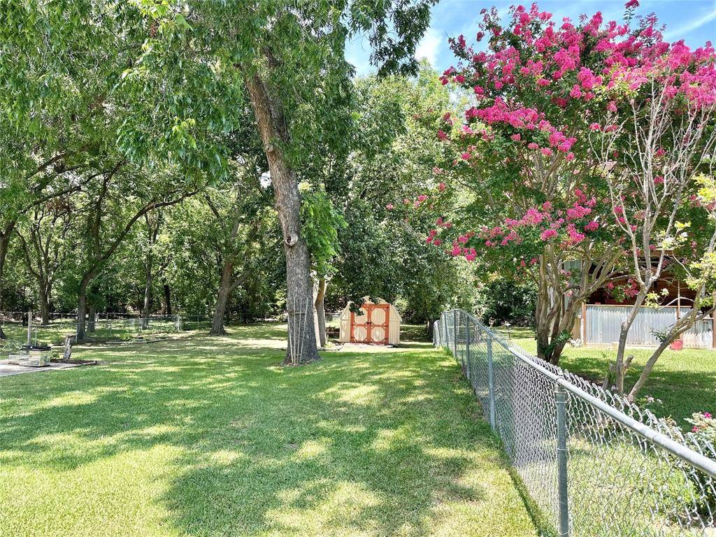 Gainesville, TX 76240,901 W Star Street