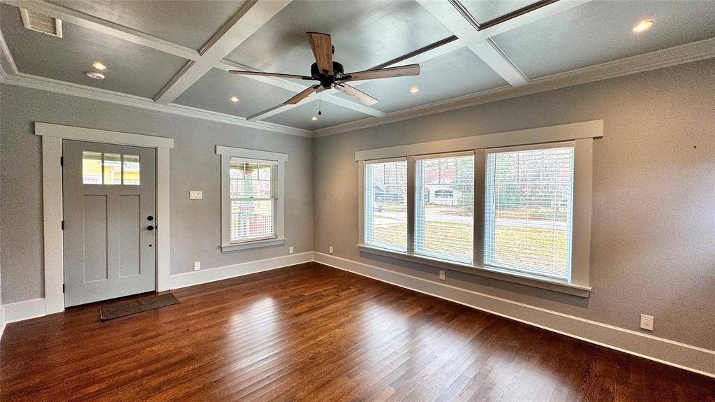 Terrell, TX 75160,218 Elm Drive