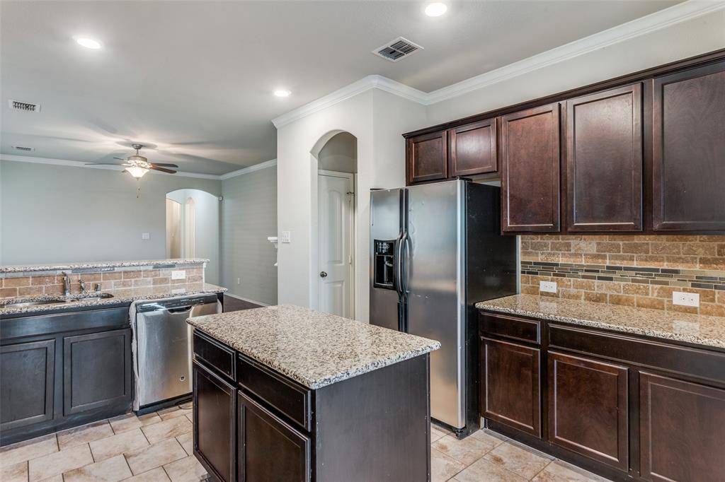 Fort Worth, TX 76123,5856 Bindweed Street