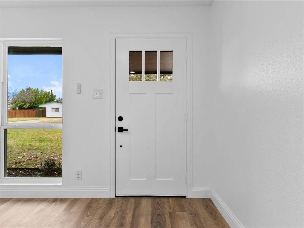 Fort Worth, TX 76133,3104 Binyon Street