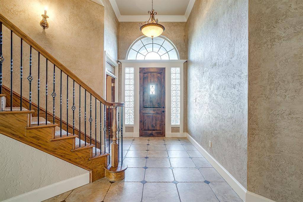 Waxahachie, TX 75167,8280 Armstrong Way