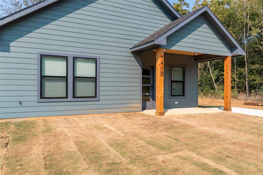 Denison, TX 75021,1419 S 7th Avenue