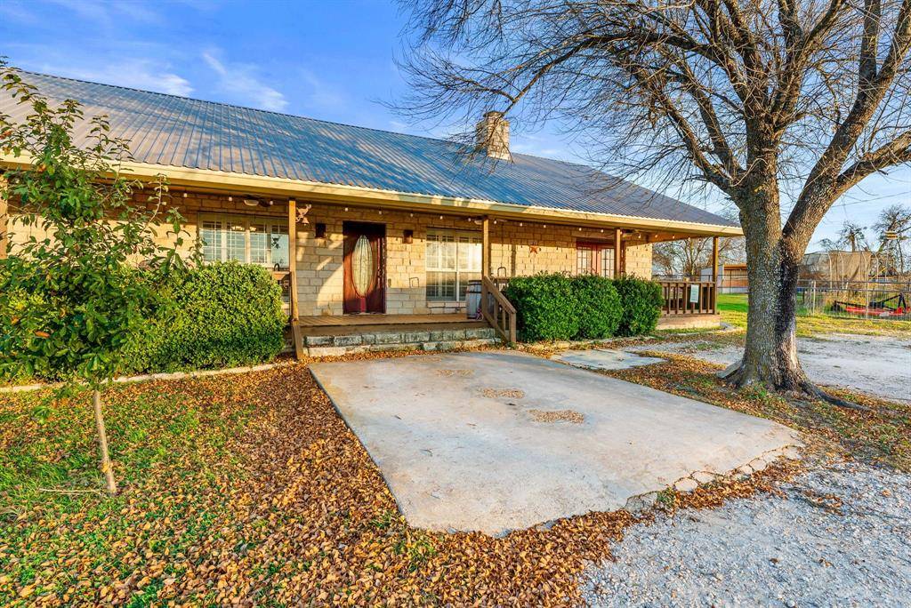 Belton, TX 76513,2700 Auction Barn Rd