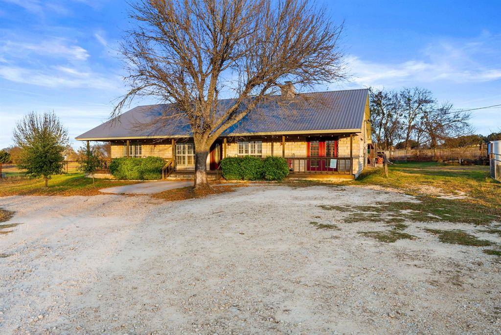 Belton, TX 76513,2700 Auction Barn Rd