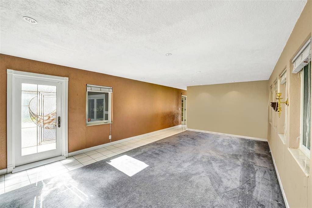 Plantation, FL 33317,5562 SW 1st Ct