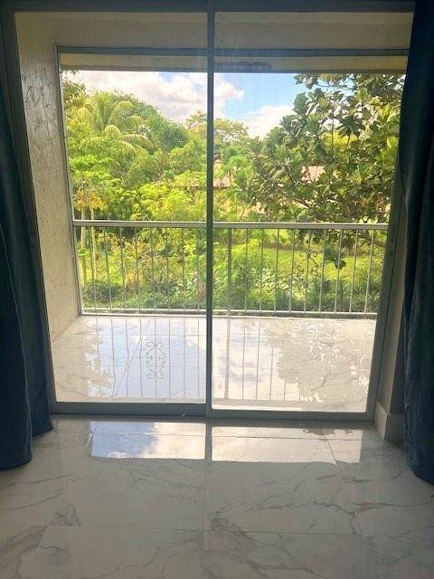 Coral Springs, FL 33065,10290 NW 36th St #7