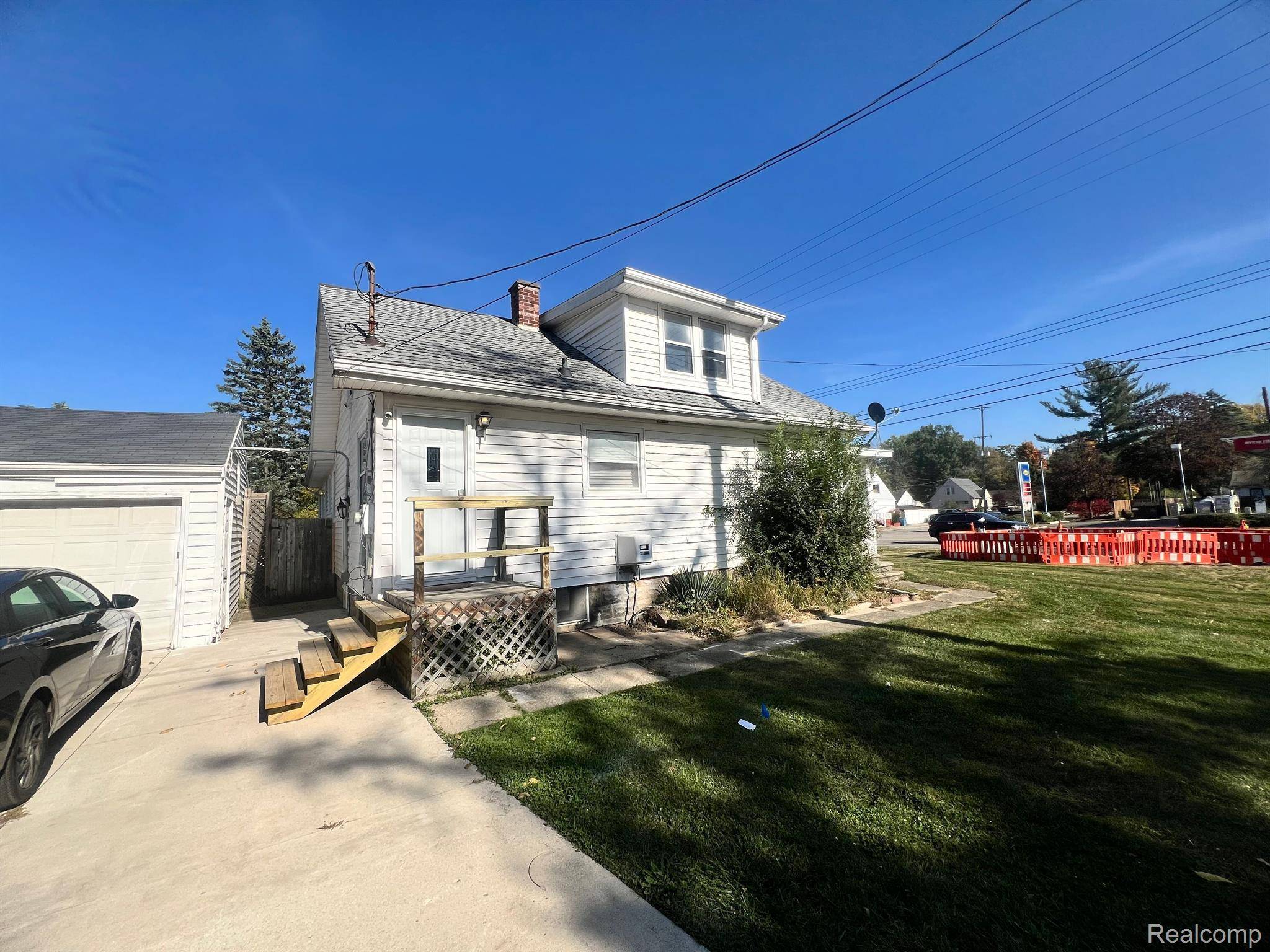 Lansing, MI 48911,5838 S MARTIN LUTHER KING JR BLVD