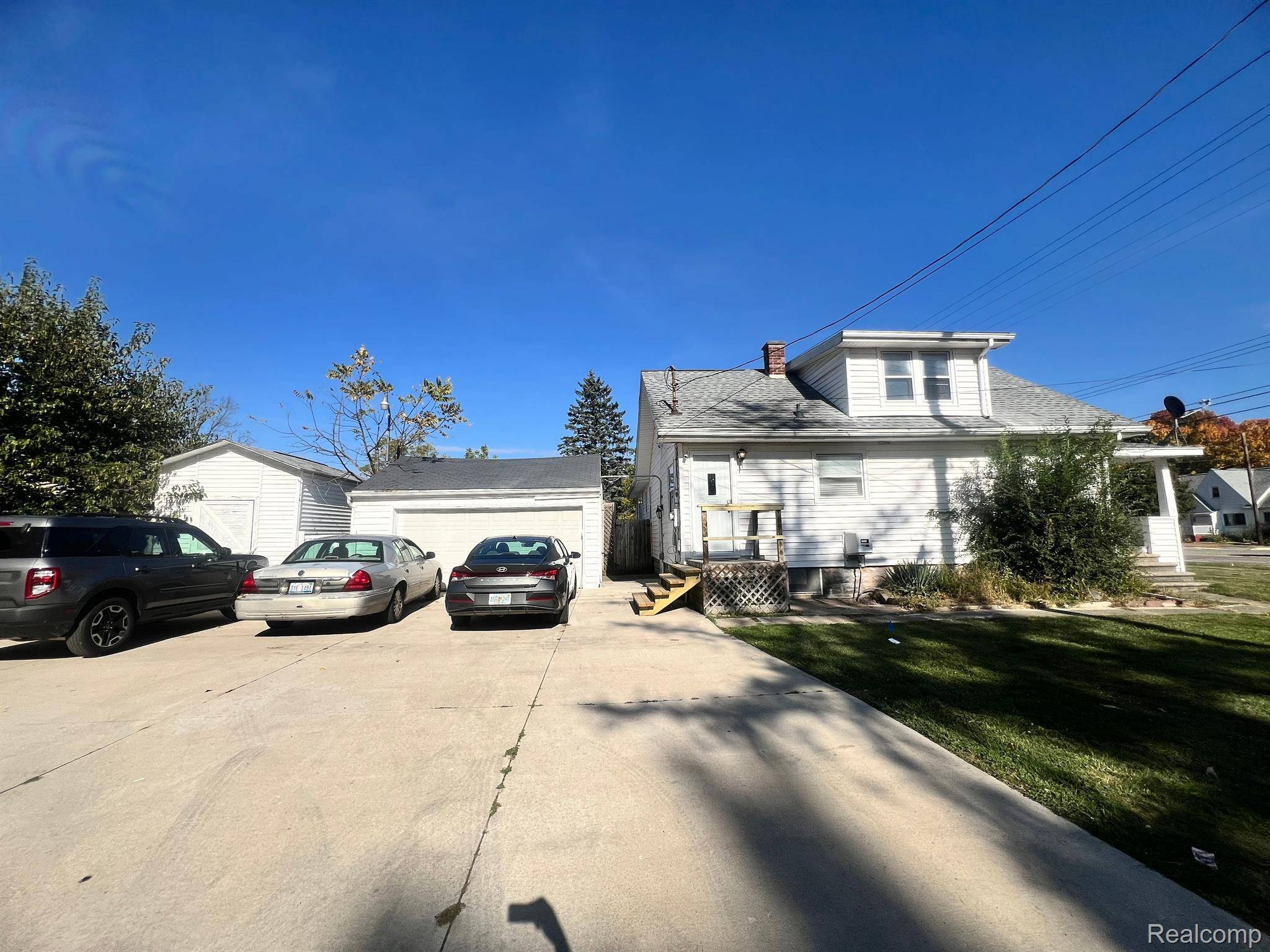 Lansing, MI 48911,5838 S MARTIN LUTHER KING JR BLVD