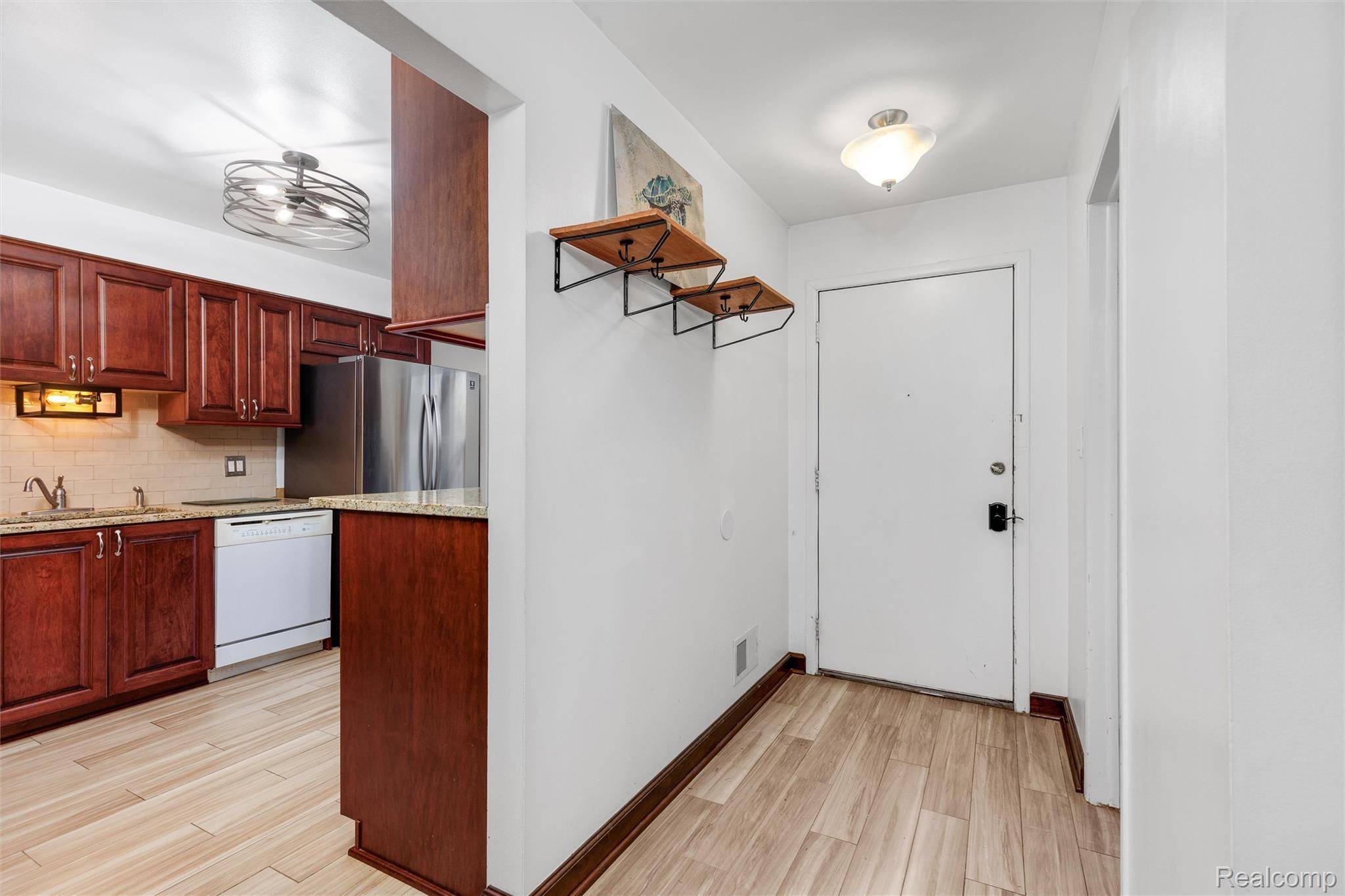 Sterling Heights, MI 48313,8114 Clay CT