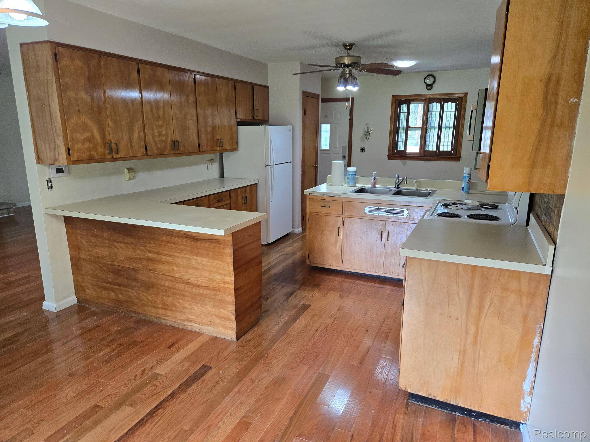 Bay City, MI 48706,3176 E Fisher RD