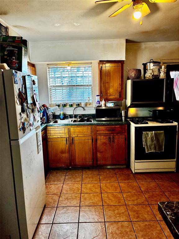 Dallas, TX 75216,1204 Adelaide Drive