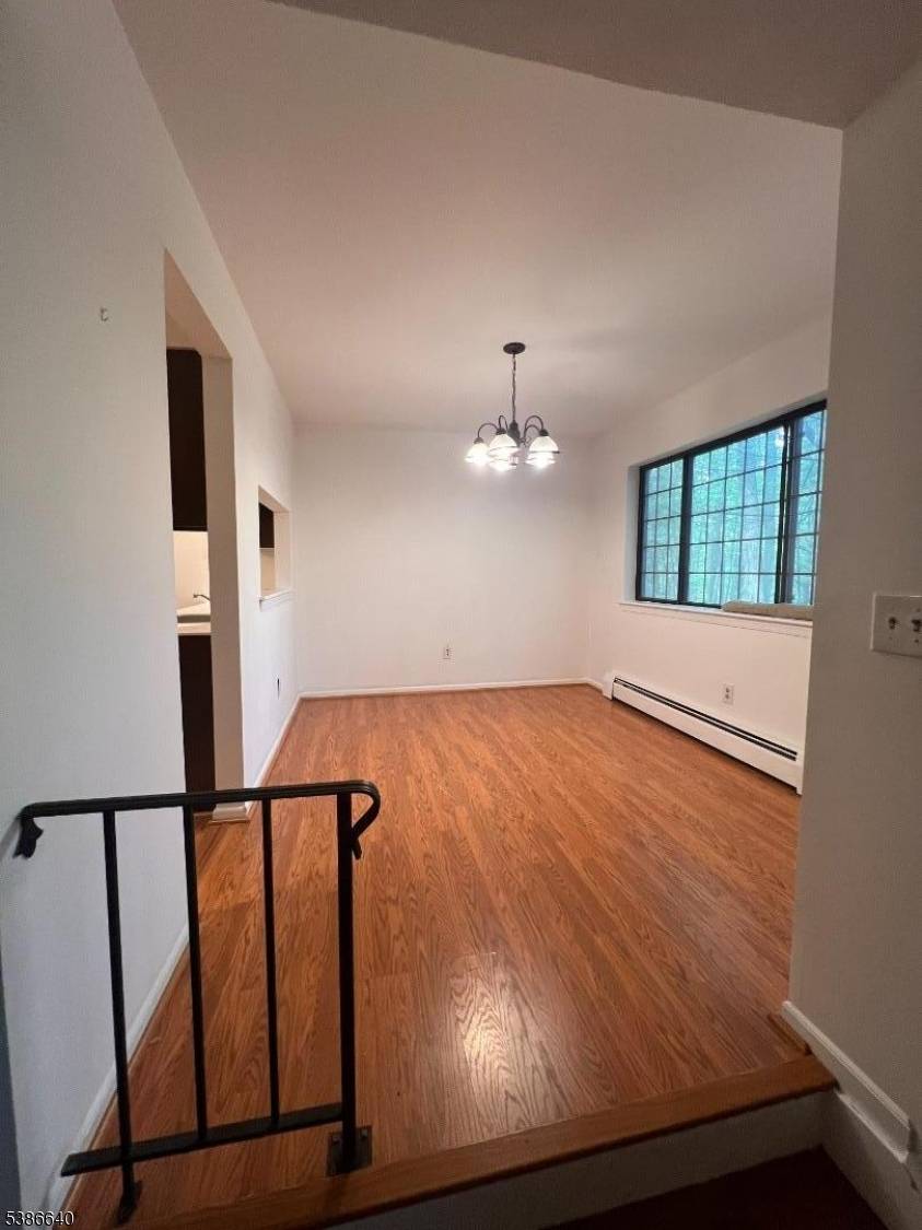 Morris Plains Boro, NJ 07950,7J Foxwood Dr #j