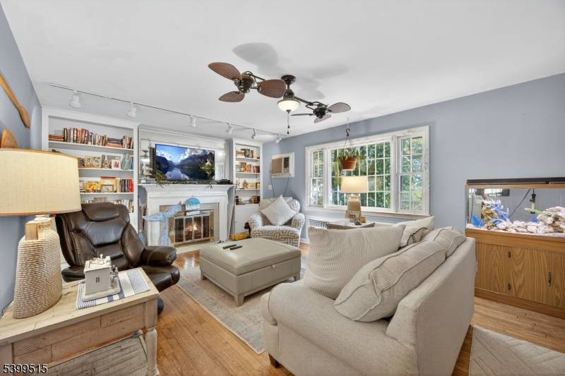 Hawthorne Boro, NJ 07506,370 Goffle Rd