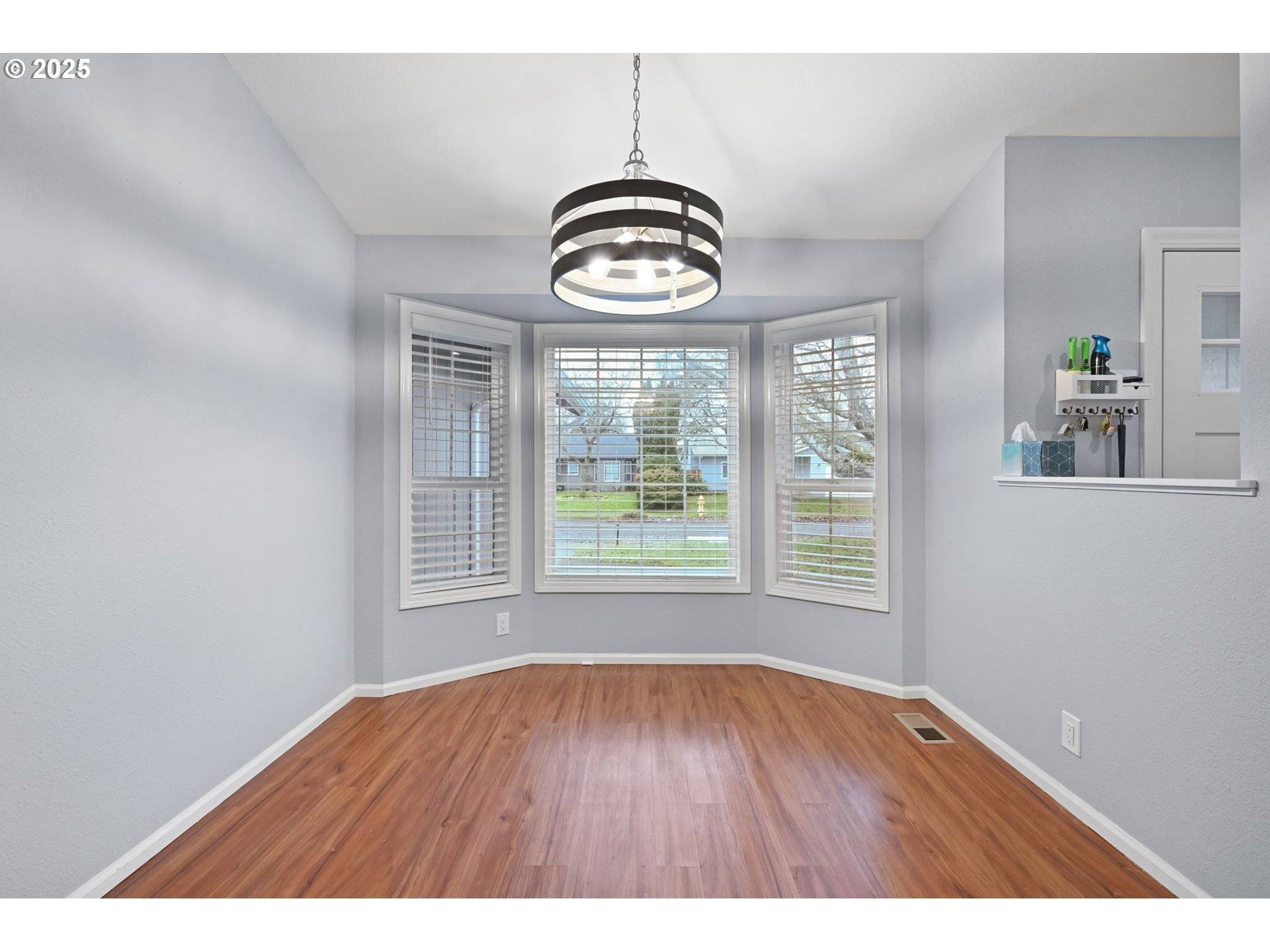 Eugene, OR 97402,4575 CAMBON ST