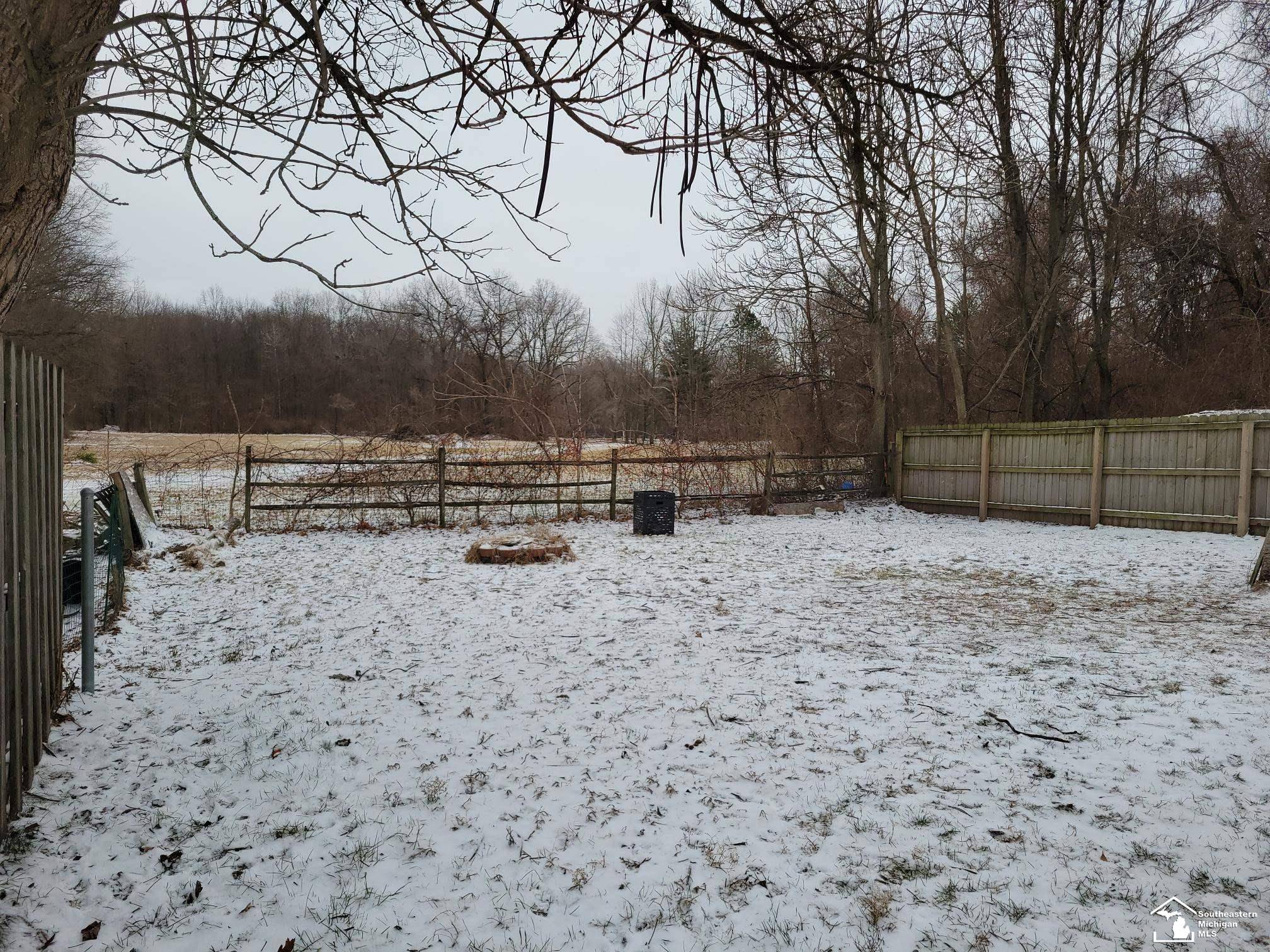 Temperance, MI 48182,8418 Lewis AVE