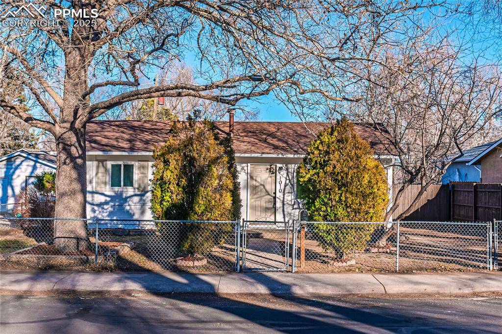 Colorado Springs, CO 80905,1010 Florence AVE