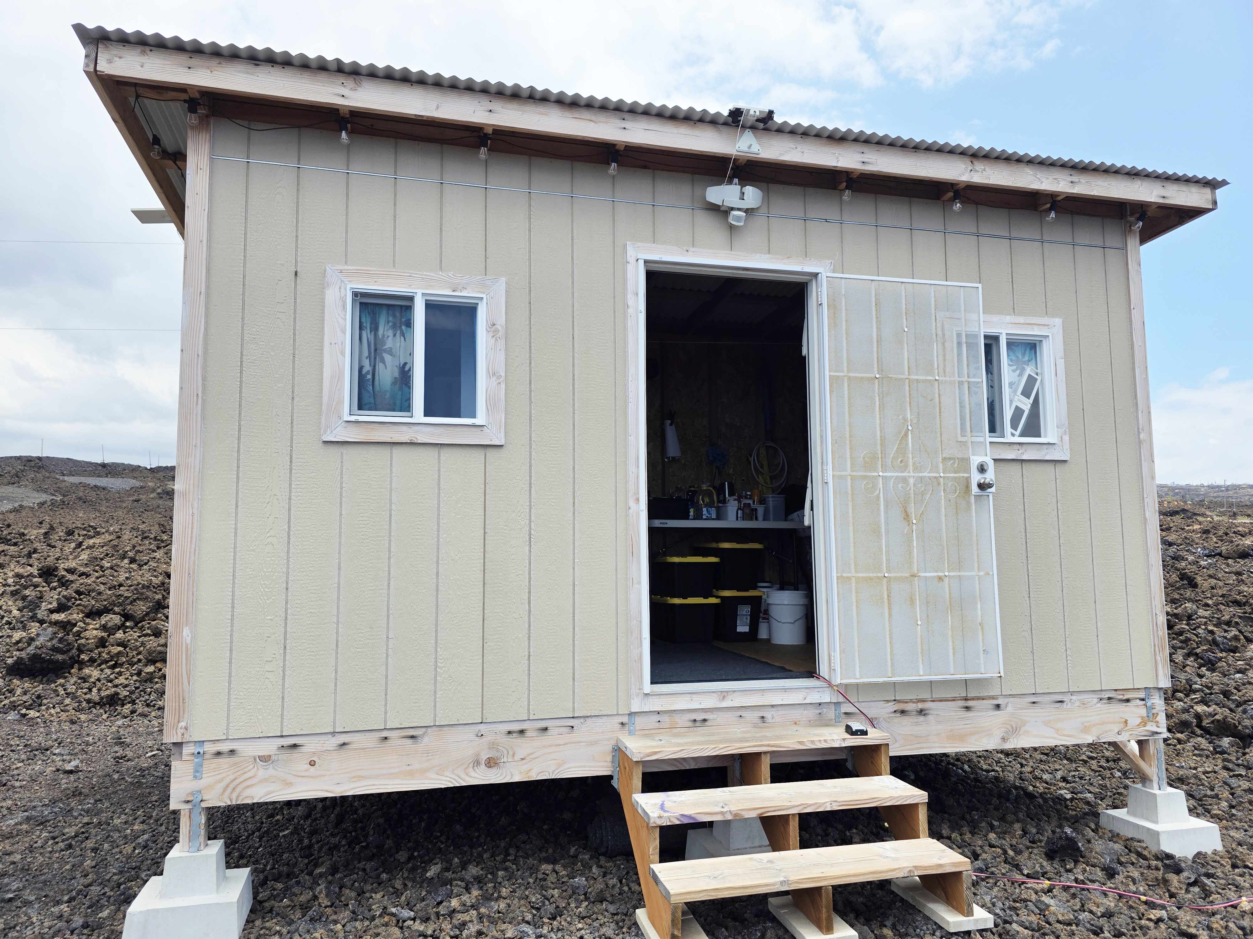 Ocean View, HI 96737,92-8491 MENEHUNE DR