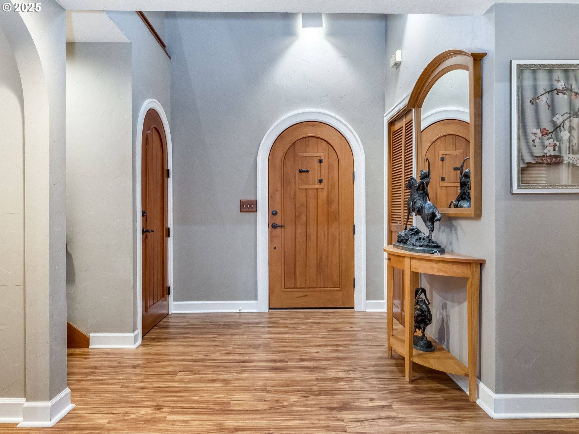 West Linn, OR 97068,476 SW HEBB PARK RD