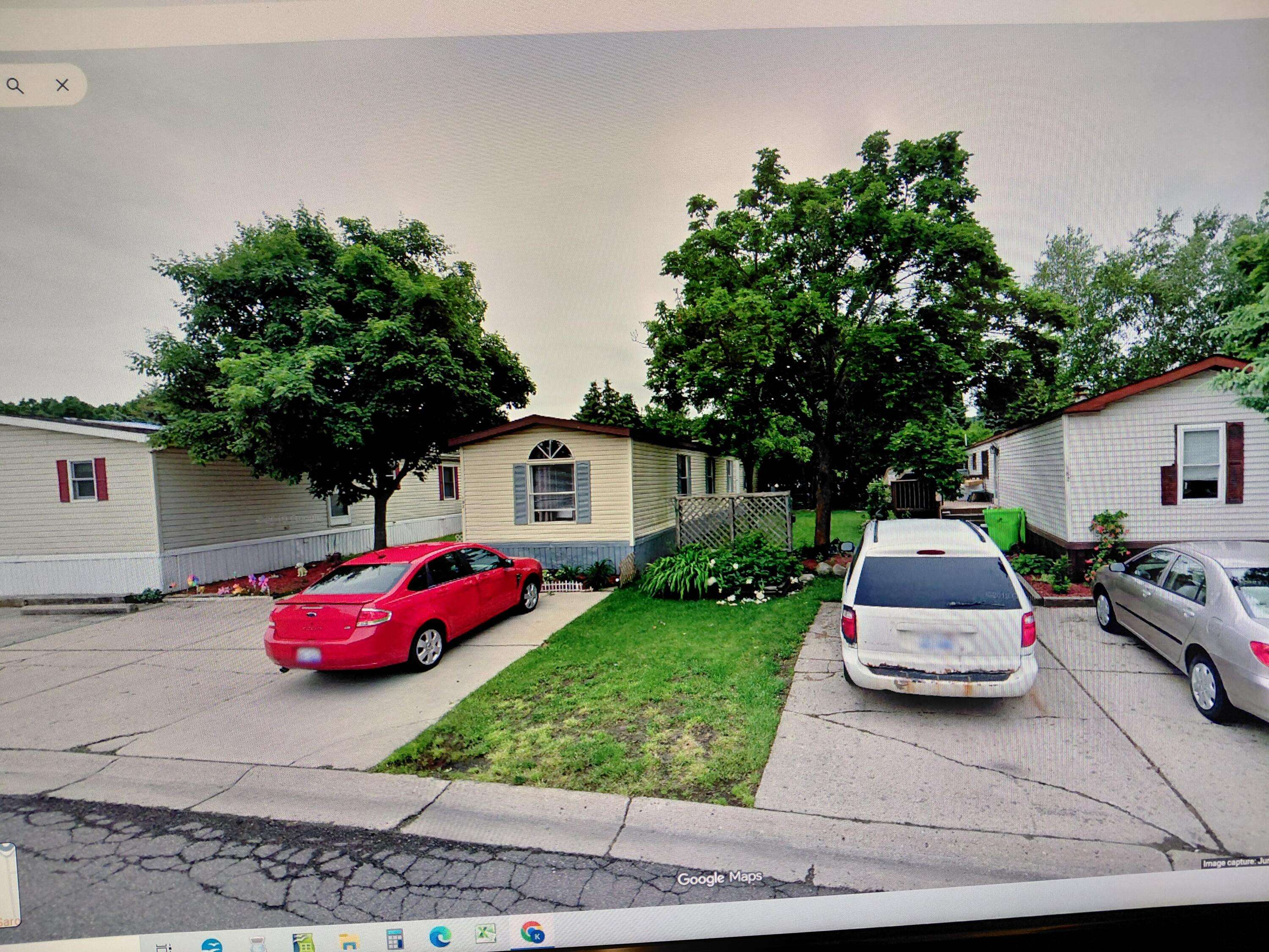 Wixom, MI 48393,183 Pepperidge DR