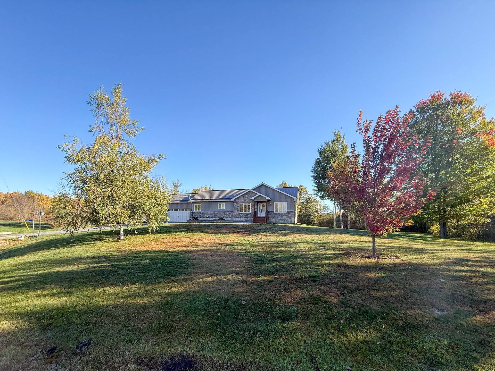 North Dundas, ON K0C 1H0,1991 Thibault CT