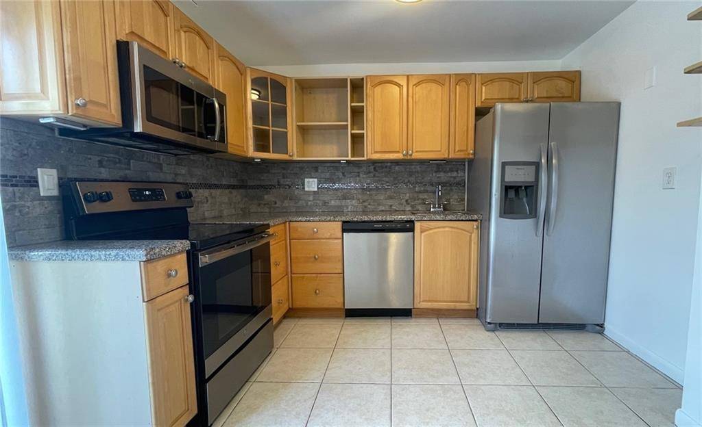 North Lauderdale, FL 33068,310 SW 79th Way