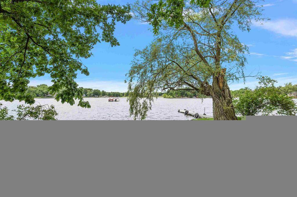 Davisburg, MI 48350,10086 King (This is an Island) RD