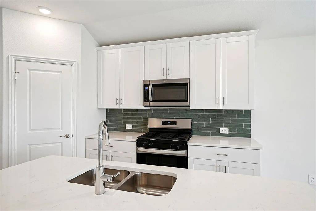 Mckinney, TX 75071,613 Marigold Hill Way