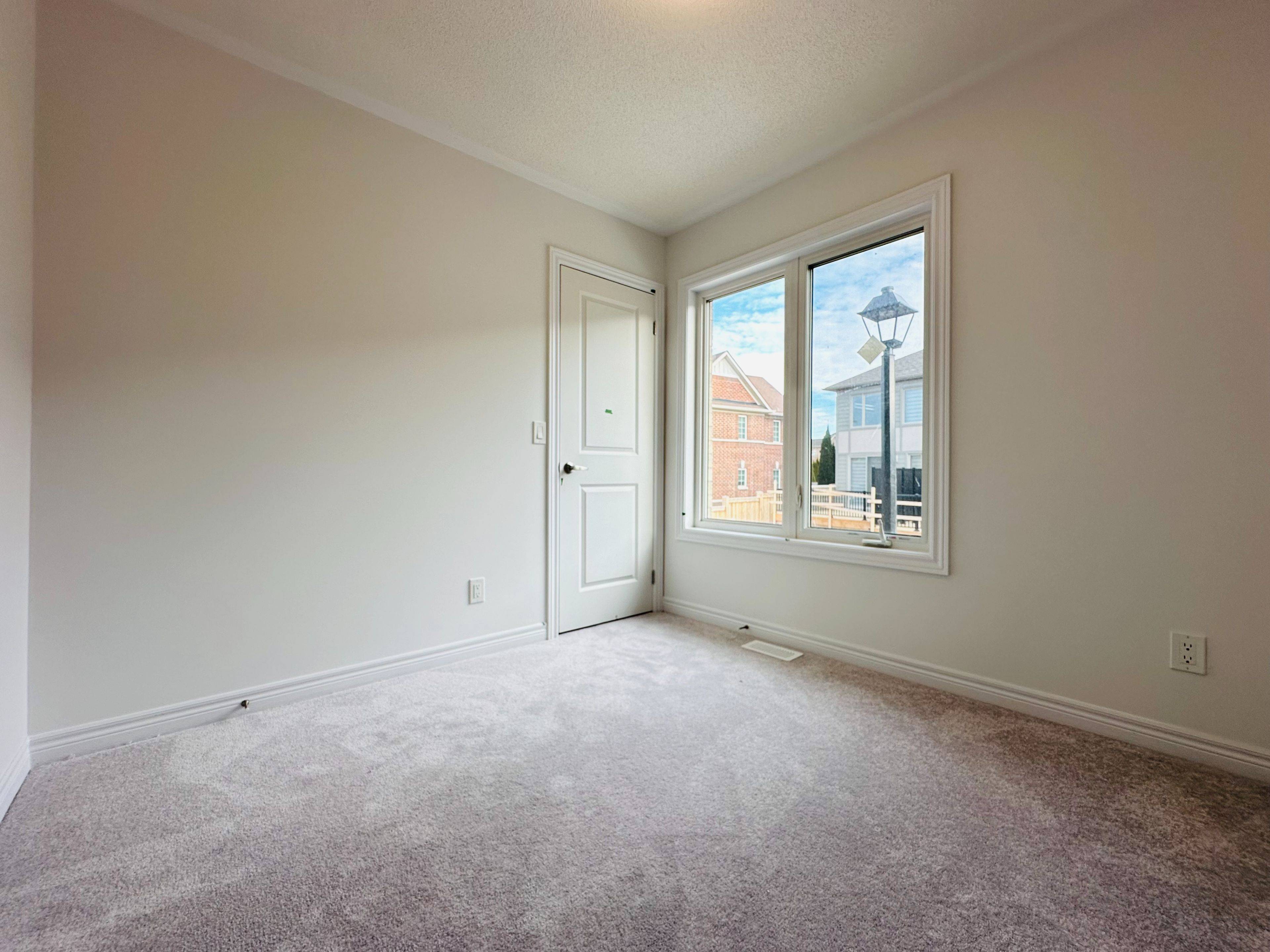 Whitchurch-stouffville, ON L4A 5G2,14 Brofarm LN