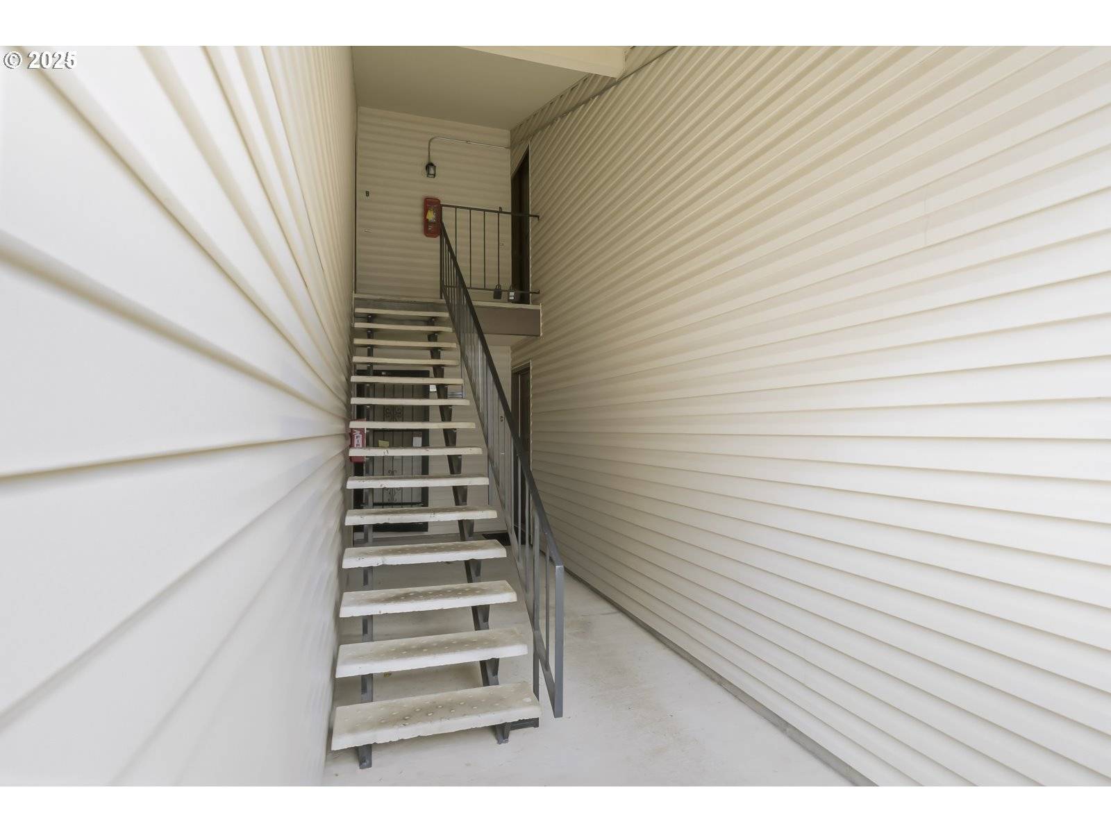 Portland, OR 97233,12514 SE STARK ST #D