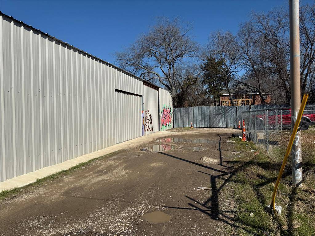 Dallas, TX 75227,4107 Urban Avenue