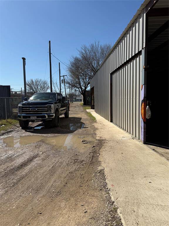 Dallas, TX 75227,4107 Urban Avenue