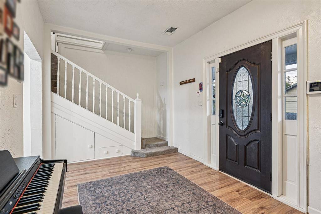 Fort Worth, TX 76103,5036 Norma Street