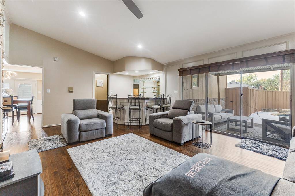 Dallas, TX 75243,8517 Clover Meadow Drive