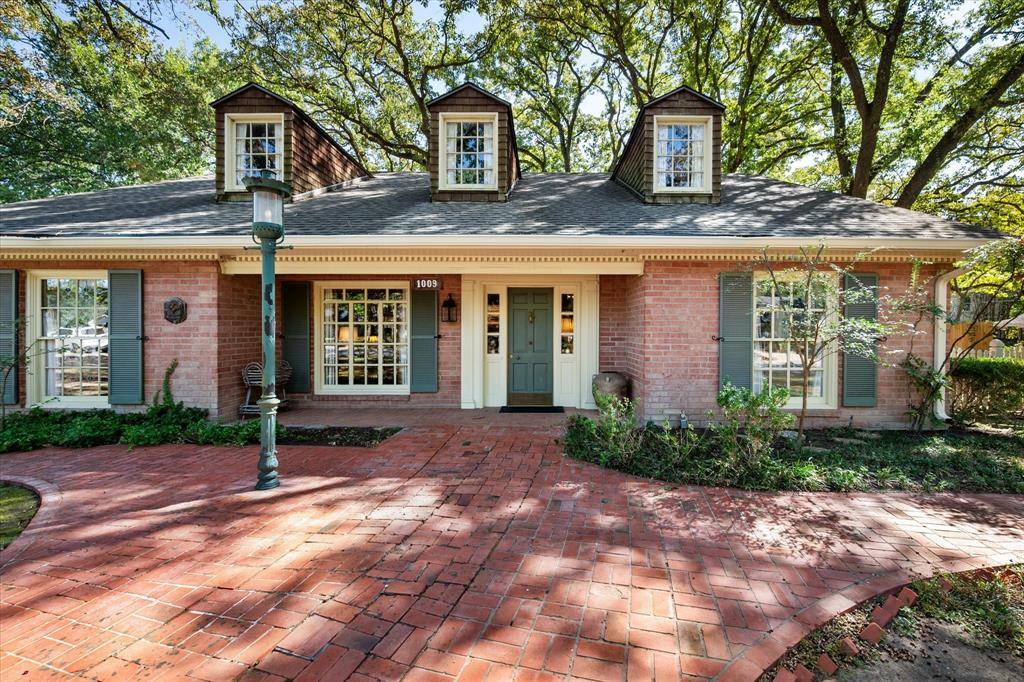 Corsicana, TX 75110,1009 Dobbins Road