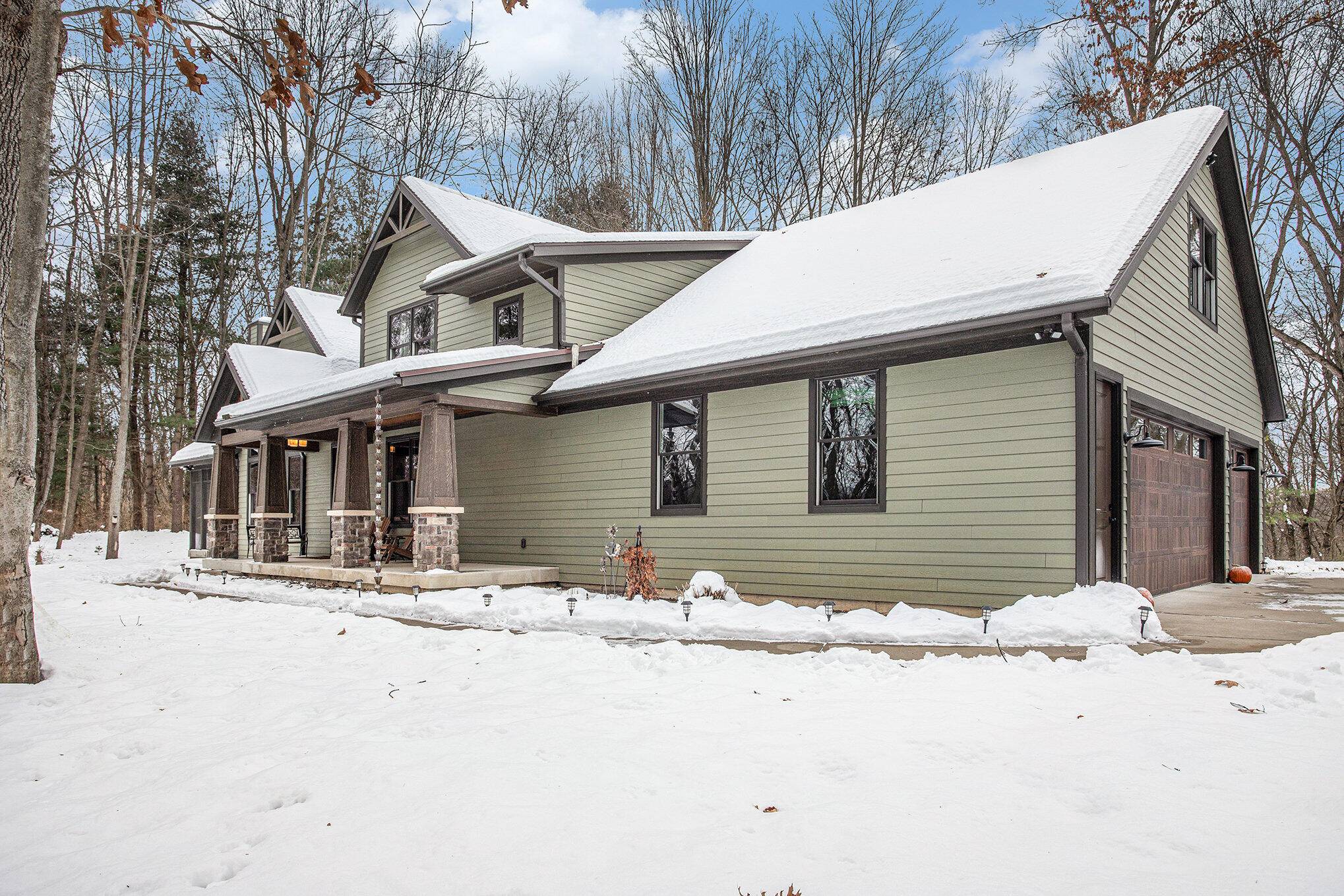 Augusta, MI 49012,7606 N 46th ST