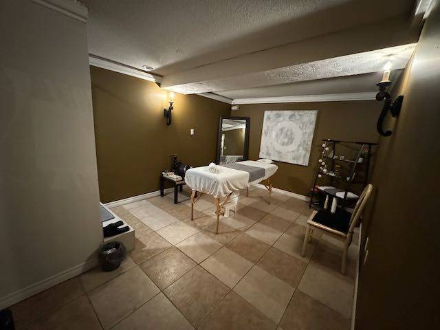 Toronto C08, ON M5A 2G1,245 Gerrard ST E #B