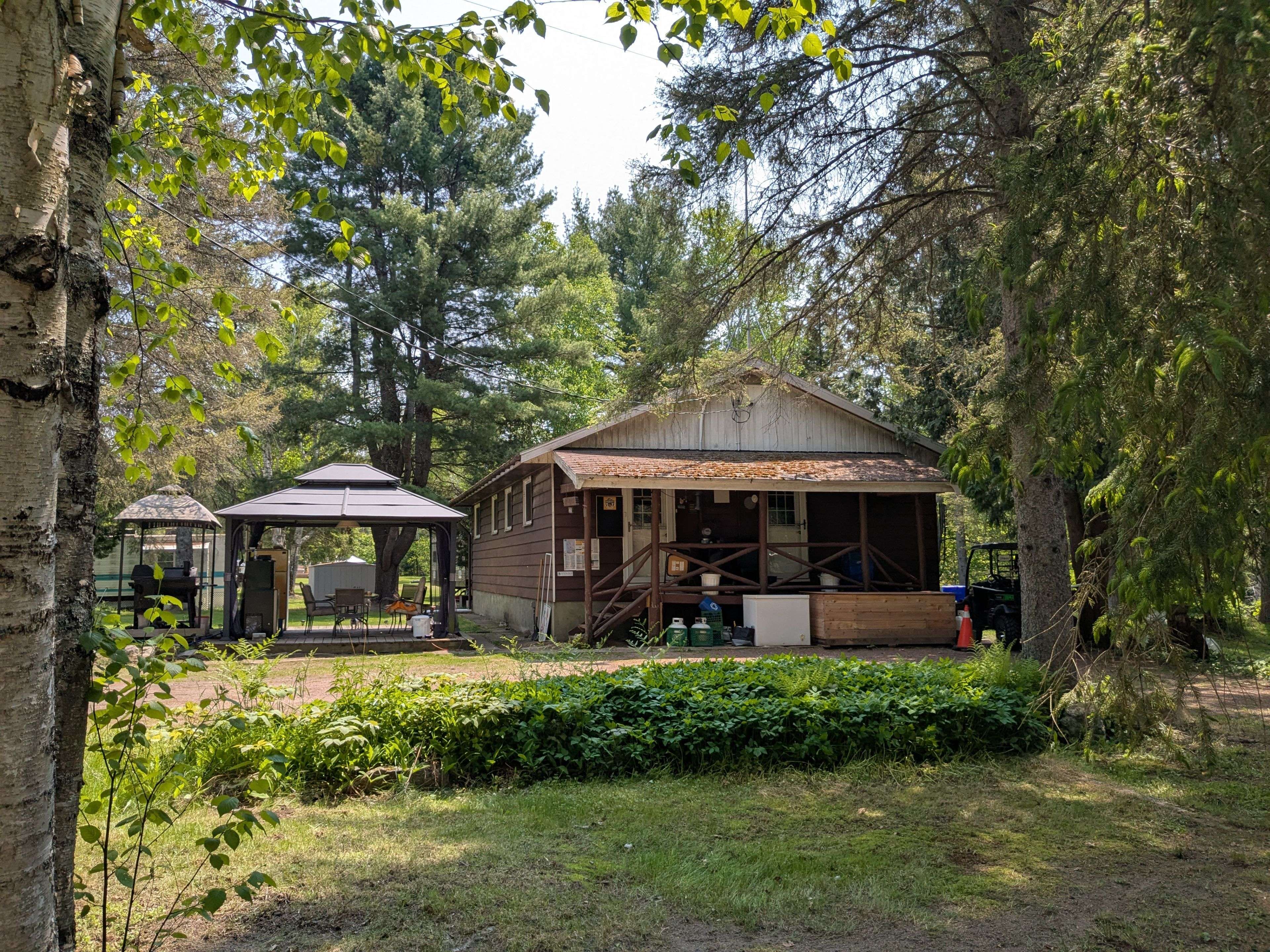 Nipissing, ON P0H 1W0,836 LAKE NIPISSING RD