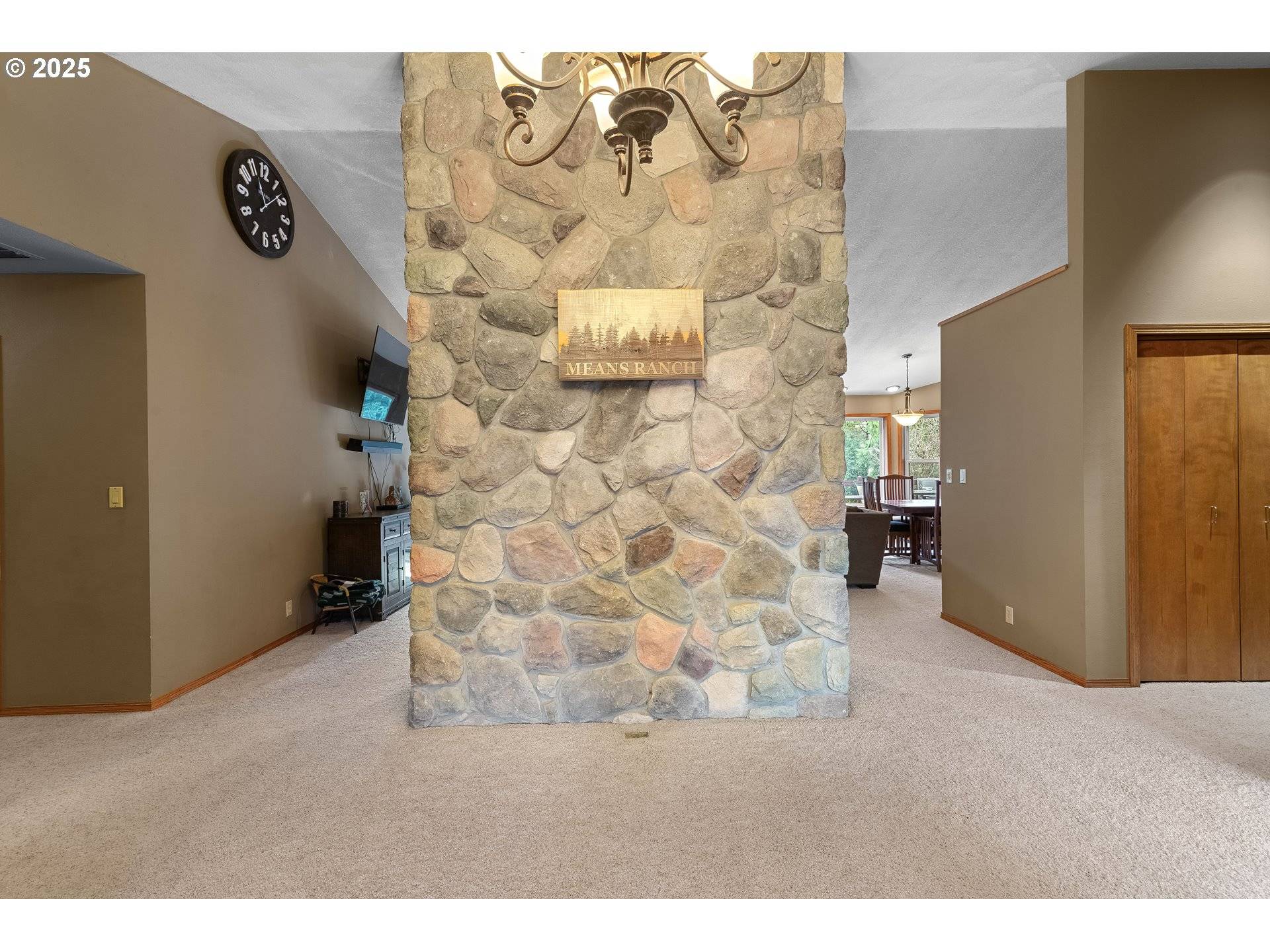 Colton, OR 97017,31080 S DHOOGHE RD