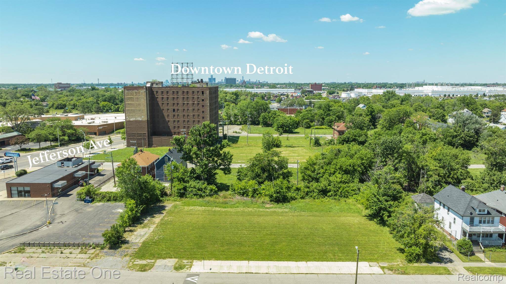 Detroit, MI 48215,1075 COPLIN ST