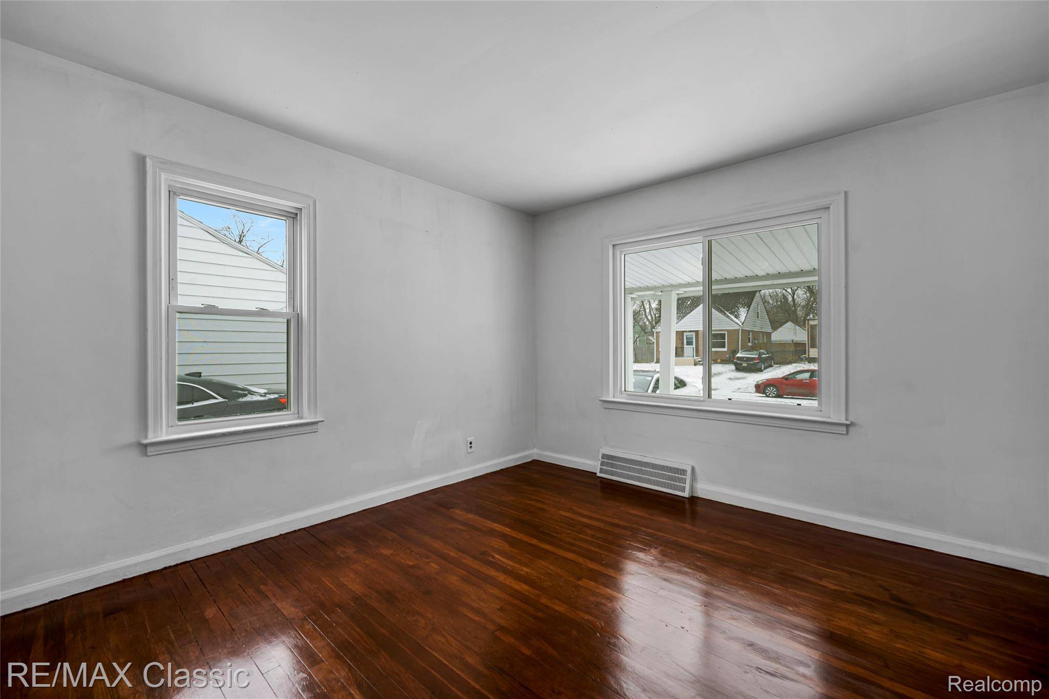 Pontiac, MI 48340,635 Wesbrook ST