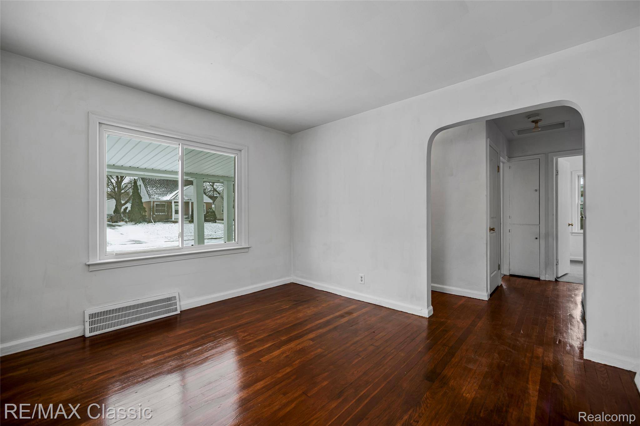 Pontiac, MI 48340,635 Wesbrook ST