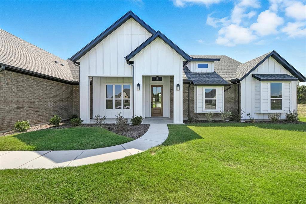 Weatherford, TX 76085,1106 Silver Sage Trail