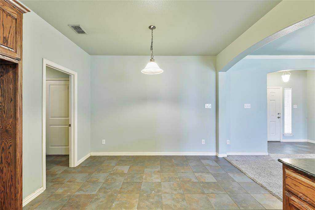 Denton, TX 76210,6601 Pine Hills Lane