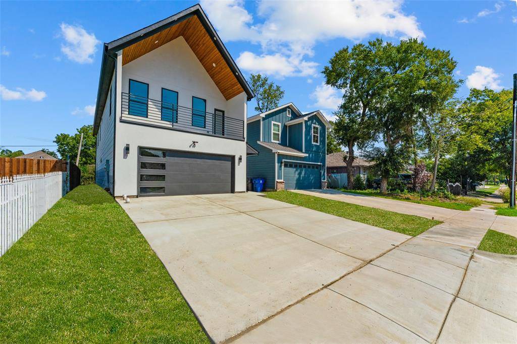 Dallas, TX 75212,2023 Life Avenue