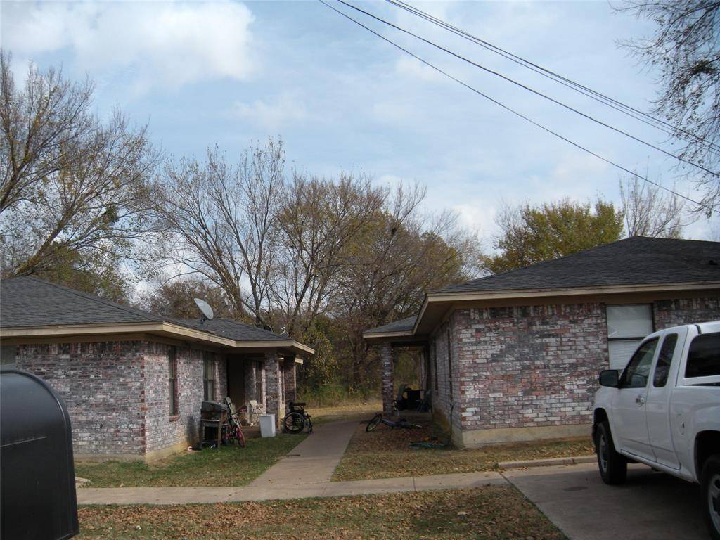Paris, TX 75460,1450-1452 fitzhugh