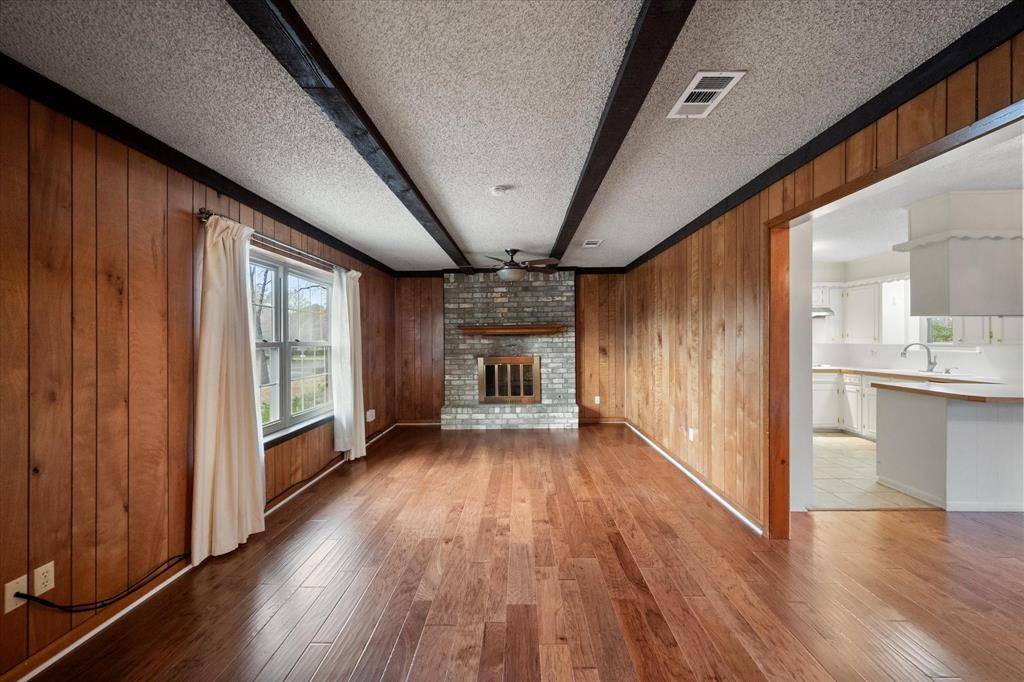 Corsicana, TX 75110,912 Northwood Boulevard