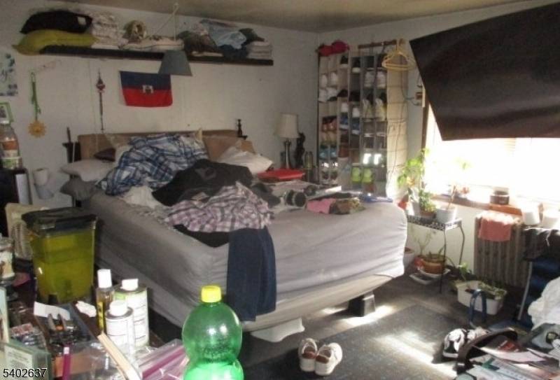 Newark City, NJ 07103,197 Fairmount Ave